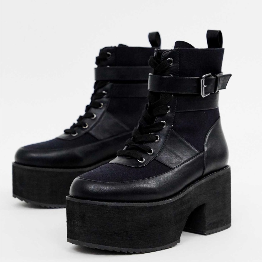 ASOS DESIGN Arlie Chunky Platform Lace-Up Boots Black | US 7, Never Worn NIB